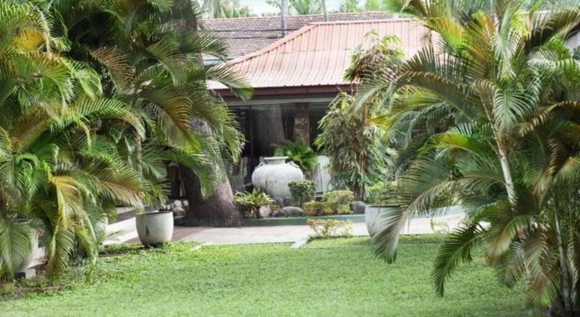 Full Moon Garden Hotel Негомбо Экстерьер фото